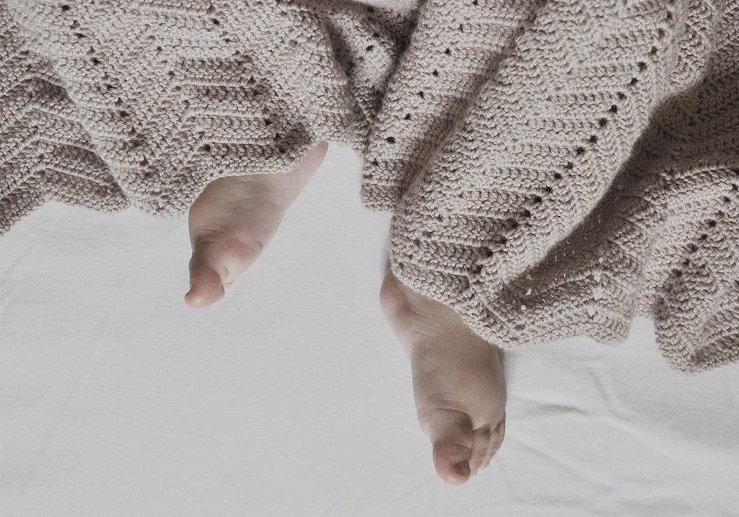 BABYDECKE WILLKOMMEN [HÄKELPAKET] [VORBESTELLUNG KW 17]