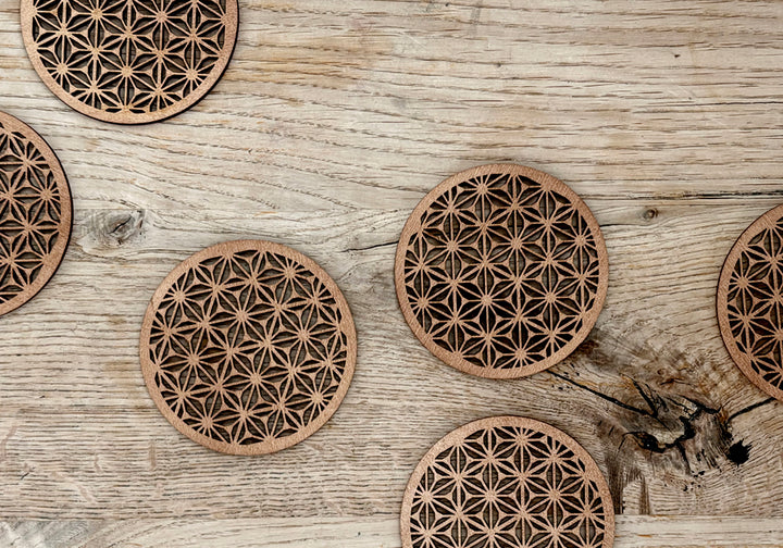 HOLZUNTERSETZER *BLUME DES LEBENS*