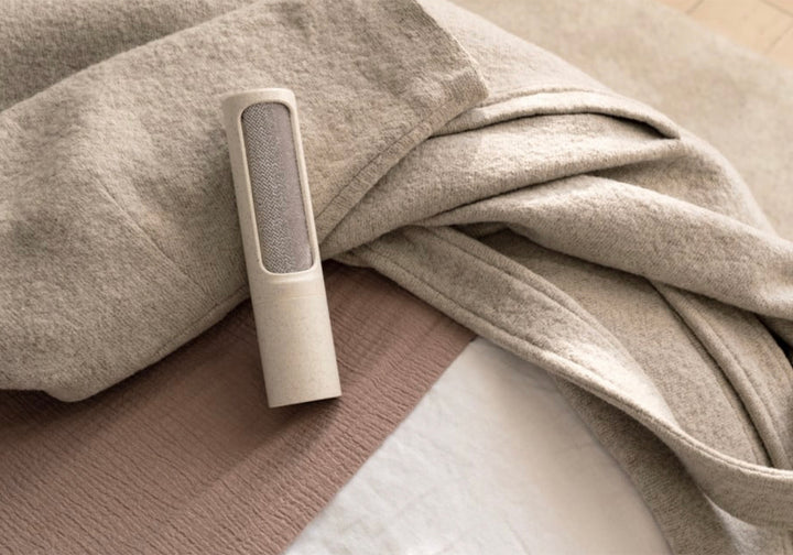 LINT BRUSH [KLEIDERBÜRSTE]