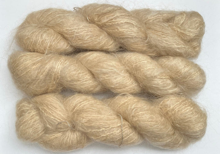 Handgefärbtes PUPPENMOHAIR | *BLOND*